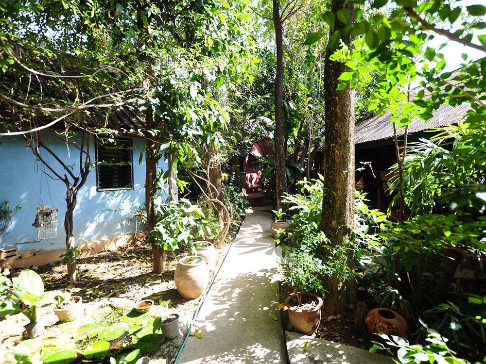 Sukhothai Guest House Eksteriør bilde