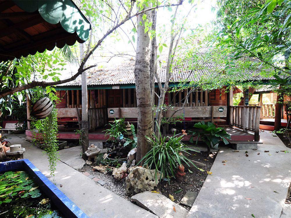 Sukhothai Guest House Eksteriør bilde